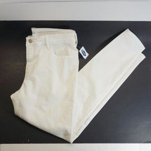 Old Navy Mid-Rise Super Skinny White Jeans Women's Size 12 NWT!